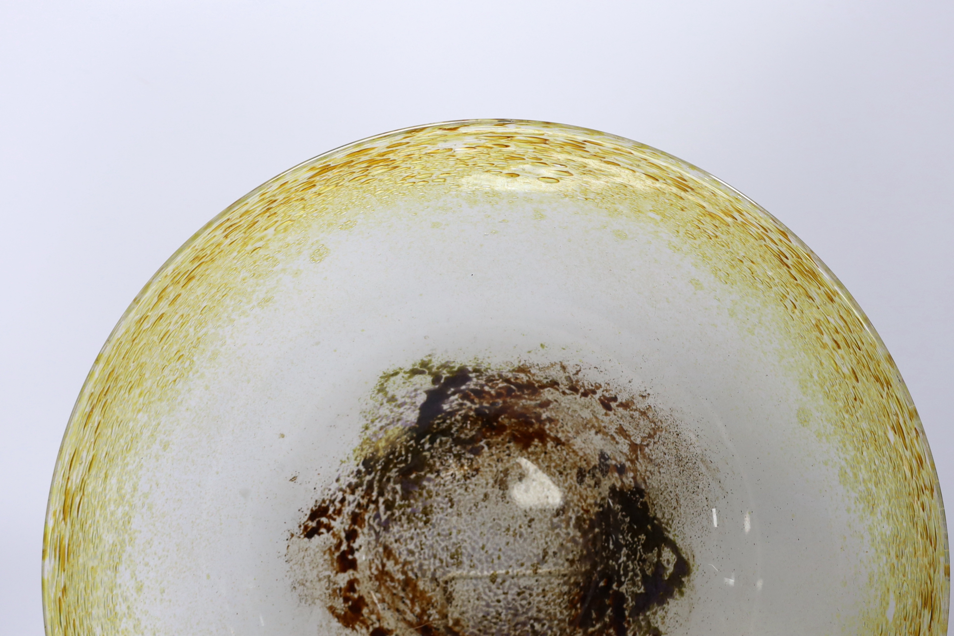 A Vasart style centrepiece bowl, 40cm in diameter